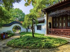 -汇龙潭