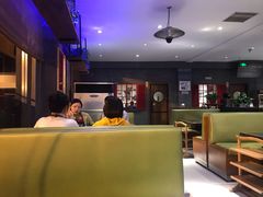 大堂-小牛海记潮汕牛肉店(永定路店)