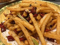 干煸藕条-刘胖子家常菜·蹄花焖藕(江汉路总店)