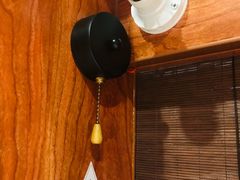 -独食火锅·半米屋台(直营总店)