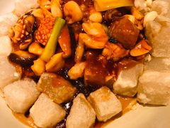 -小镇大厨新概念复合中餐厅(万达广场大连高新店)