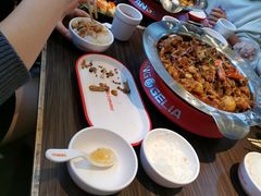 -胖哥俩肉蟹煲(中原万达店)