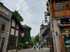 -两江国际影视城