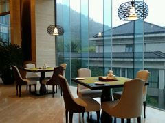 靠窗位-余姚四明湖开元名都度假酒店·夏威夷西餐厅
