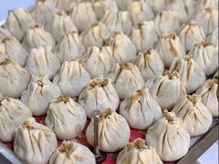 -严氏重油烧麦(民权路店)