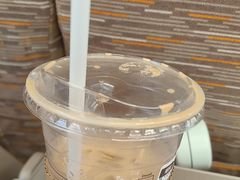 -星巴克(上海虹桥站2A检票口)