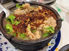 -隆鑫砂锅王(朝阳一路)