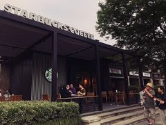 门面-星巴克臻选(杭州良渚文化村店)