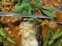 -大头虾越式风味餐厅(光明广场店)