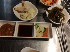-韩聚屋韩国烤肉餐厅(新北万达店)