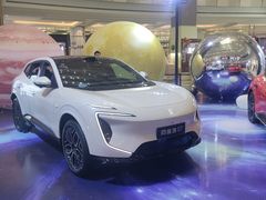 -上海来福士广场
