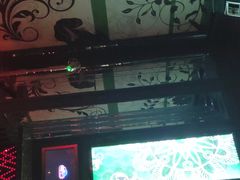 -范特西FANTASY量贩式KTV(民主广场店)