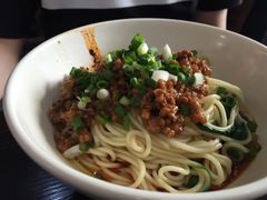 杂酱面-秦云老太婆摊摊面(磁器口店)