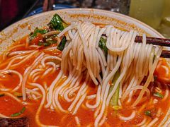 -粉八·云南米线·建水烧烤(常熟路店)