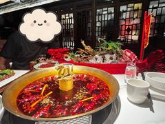 -小龙翻大江文化火锅(宽窄店)