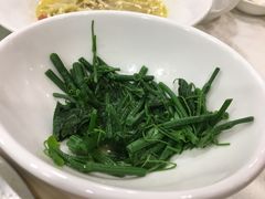 巧拌红薯尖-聚宝渔港.五钻酒家(上地店)