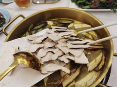 -阿鹏故事野生菌火锅(古城店)