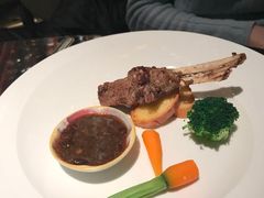 -运·中餐厅(成都华尔道夫酒店)