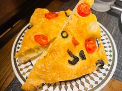 新鲜Focaccia-IL TEATRO 精品意大利餐厅