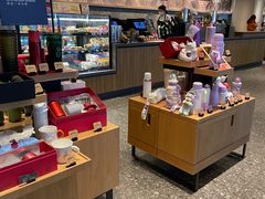 -星巴克臻选(周浦万达店)