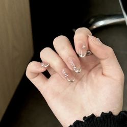 -桃色美甲沙龙
