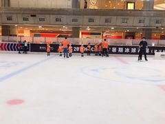 -奥山冰场(奥山世纪城店)