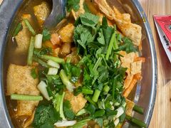 -柳州肥姨妈大骨螺蛳粉(老闵行店)