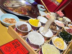 -麻辣英雄重庆火锅(二城广场店)