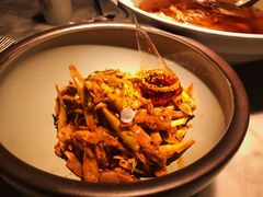 敲糖棒棒鸡-辛香汇·现炒川菜(淮海路百盛店)