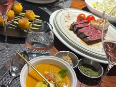 -MONICH牛排融合餐厅(和义大道购物中心店)