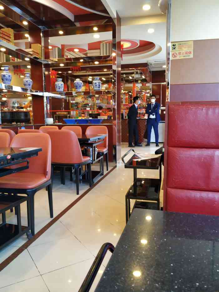 蝎王府羊蝎子(石景山店)-"精品不错,4-5人,两大锅.肉炖的很是火.