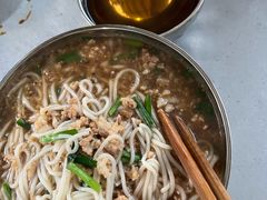-正宗杨记普洱酸醋米线(总店)