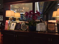 -Wolfgang’s Steakhouse 沃夫冈牛排馆(上海白玉兰广场店)