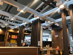 大堂-麦当劳(广州南站店)