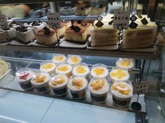 -焙丽拾光(麦凯乐直营店)