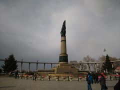 -人民防洪胜利纪念塔