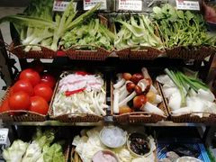 -忆江南·临江鱼馆