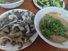 -宝瑞门钉肉饼店