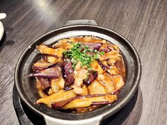 鸡粒茄子煲-鹊玥·粤菜小馆(汇智国际商业中心店)