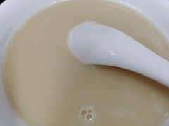 高浓度纯黄豆现磨豆浆-老陶包子铺(南大西南村店)