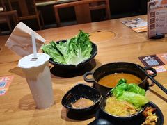 -呷哺呷哺(普陀乐购真北店)