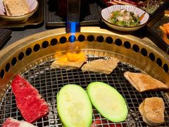 -铭牛烧肉·和牛海鲜自助(高新月牙湖店)