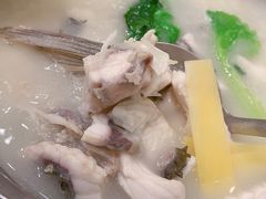 -正能量脆肉鲩火锅