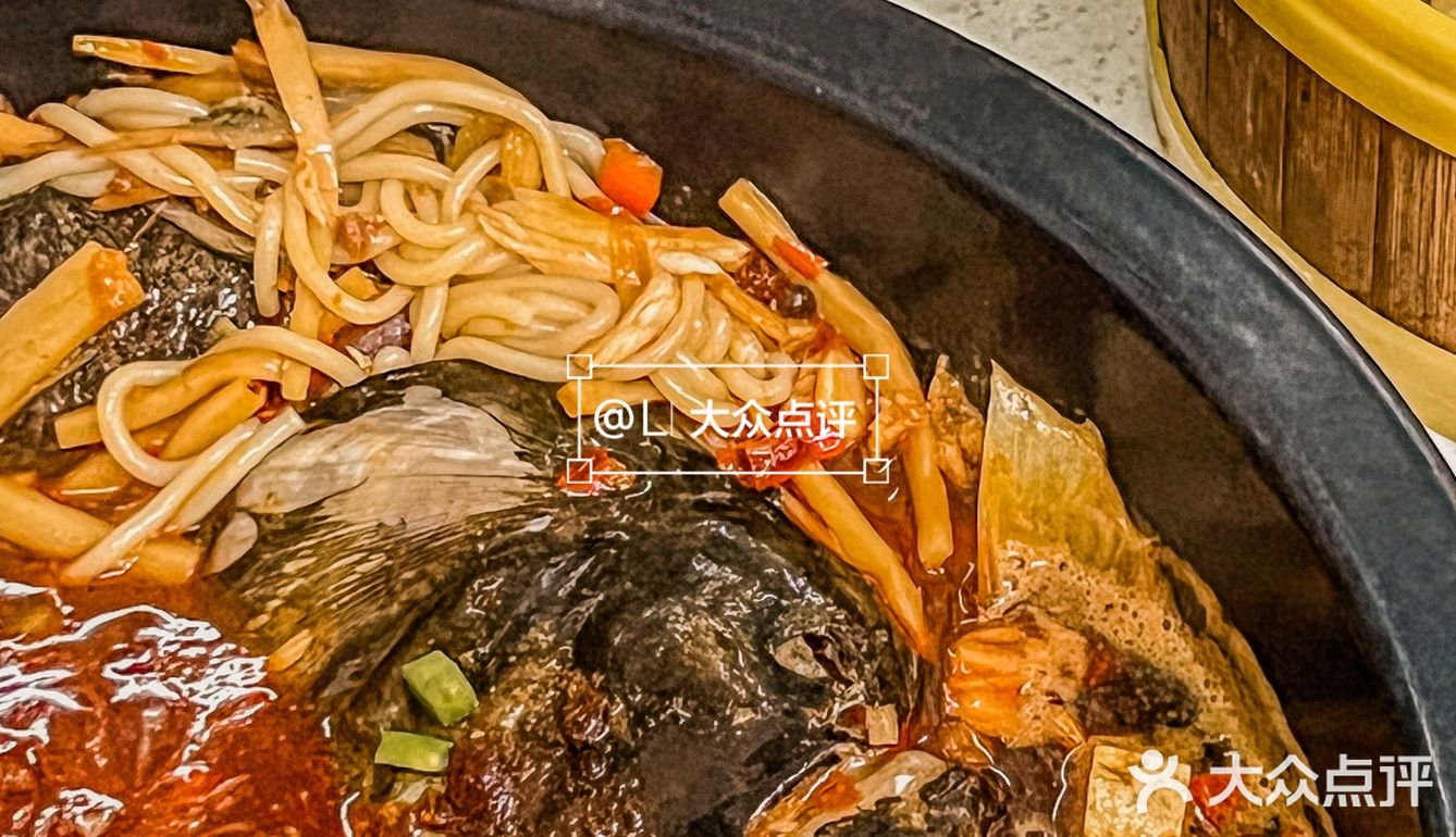 来杭州一定要吃的螺蛳粉鱼头🐟火锅、真的太上头‼️ 