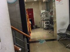 -瑞派天使宠物医院·神经外科·骨科·核磁(洛川中路店)