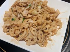-一席地·本地鸡窝·杭帮鸡火锅(萧山银隆百货店)