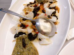 蒜蓉古法蒸多宝鱼-北京厨房(西安SKP店)