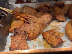 -金滏山烤肉·海鲜·火锅自助餐厅(襄阳万达店)