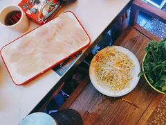 -渔香岛美蛙鱼头火锅(威清路店)