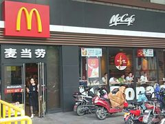 门面-麦当劳(杭州西湖银泰百货店)